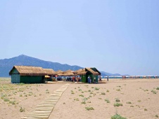 شاطئ إزتوزو
